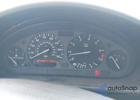 1995 BMW 325 Ic из США, поврежденный, VIN WBABJ5320SJC83061